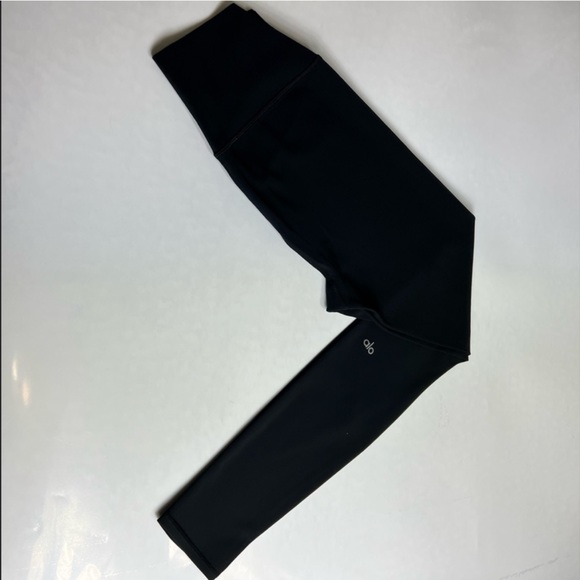 ALO YOGA Black High Waist Ripped Warrior Leggings - Picture 4 of 5